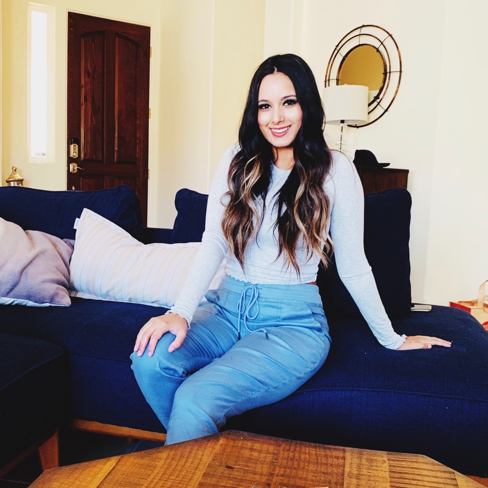 Meet your Posher, Sofia